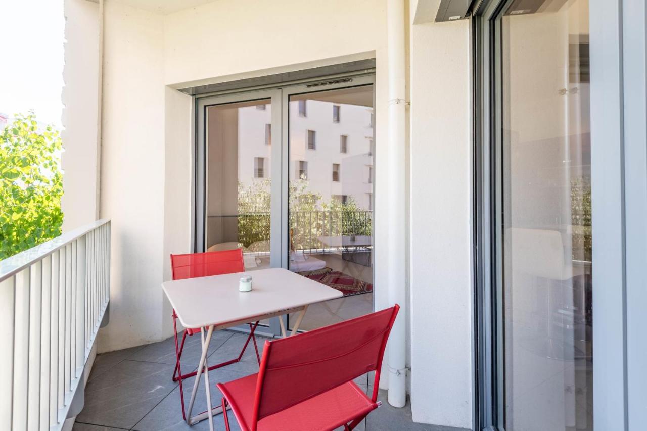 Charming Apartment With Balcony And Parking Near The Center Of Annecy Exteriör bild