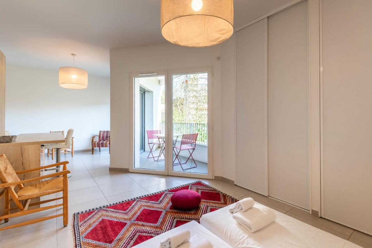 Charming Apartment With Balcony And Parking Near The Center Of Annecy Exteriör bild